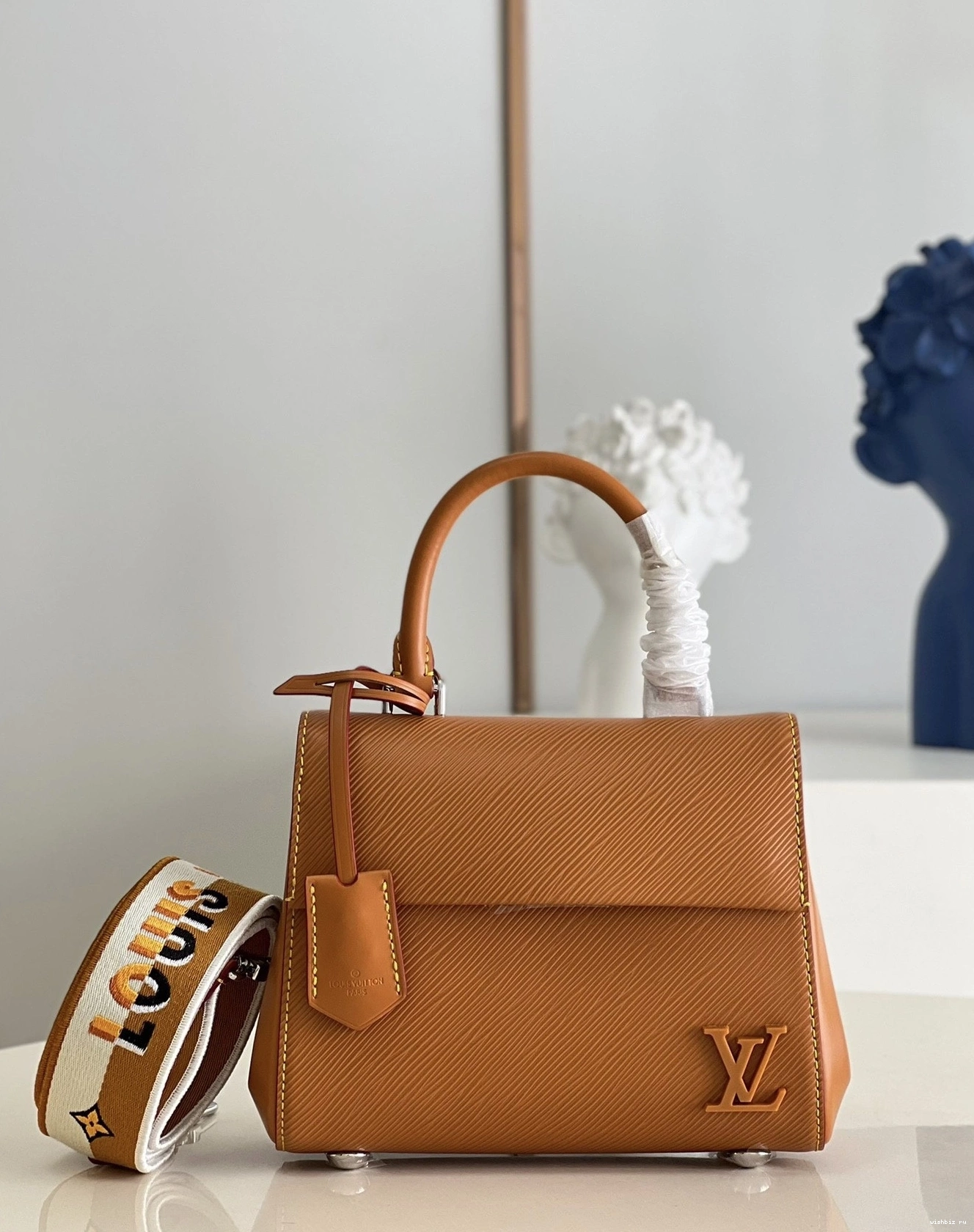 WIS MINI VUITTON LOUIS CHANELUNY 0122